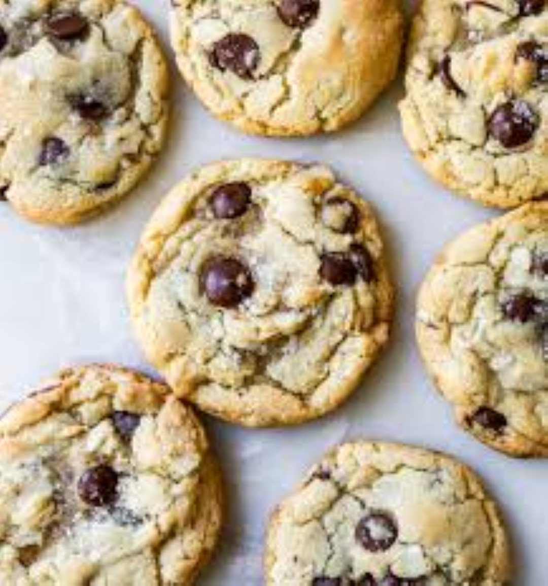 HUNTLEYS CHOC CHIP &ALMOND COOKIES 500G
